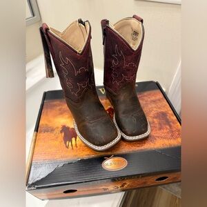 Old West Burgundy and Brown Western Boots